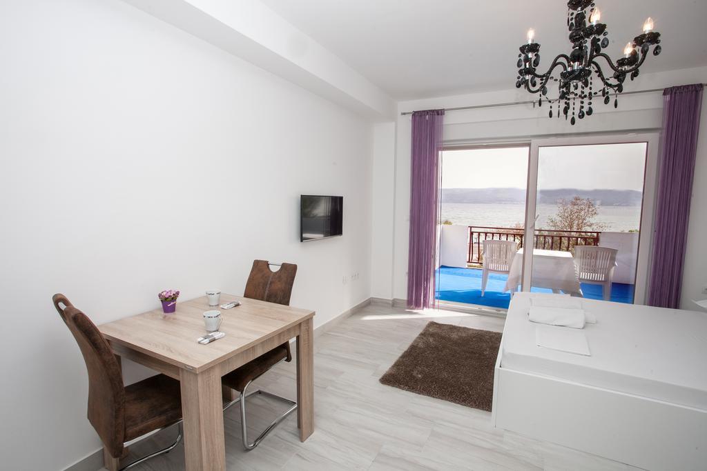 Adriatic Apartment ดูเช ภายนอก รูปภาพ